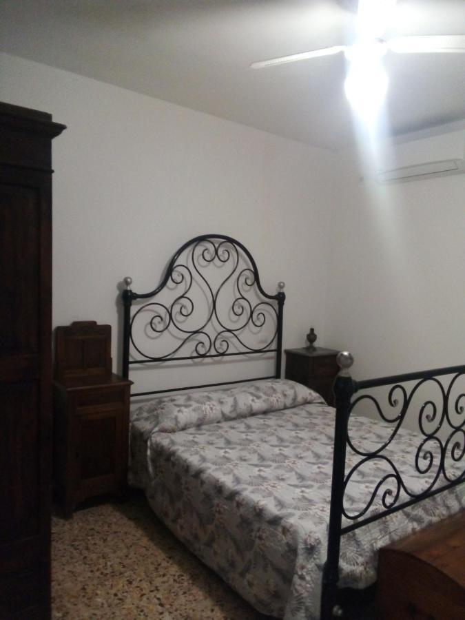 B&B Ca'Del Grillo Sant'Andrea  ภายนอก รูปภาพ